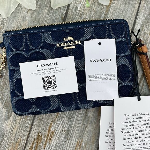 Coach Corner Zip Wristlet In Signature Denim Wallet Bag Purse With Cherry Charm - Picture 9 of 10